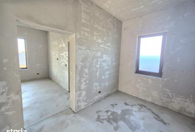 Casă cu 4 camere cu Teren 317 Mp în Central