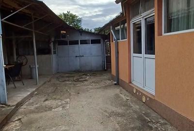 Casă cu 3 camere în Central - 4