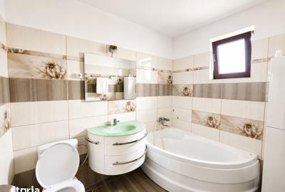 Casă cu 5 camere cu Teren 150 Mp în Central - 3