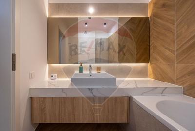 Apartament cu 2 camere decomandat în Tractorul - 11