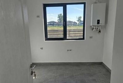 Casă cu 4 camere în Central - 3