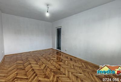 Apartament cu 3 camere decomandat în Țiglina 1 - 2
