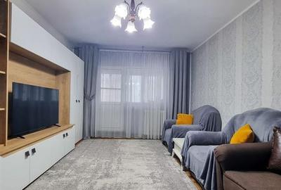Apartament cu 3 camere decomandat, mobilat în Mircea cel Bătrân