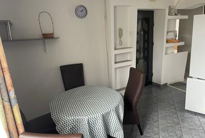 Apartament cu 2 camere decomandat în Central - 2