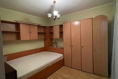 Apartament cu 3 camere în Central - 3