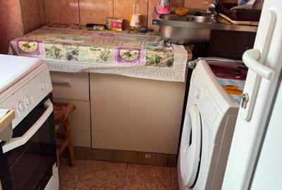 Garsonieră decomandată în Nord
