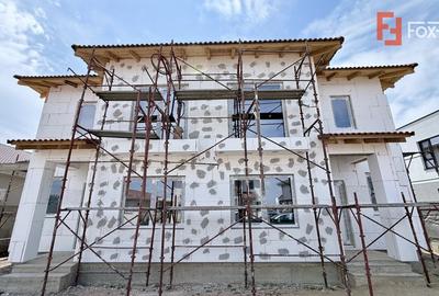 Duplex cu 5 camere cu Canalizare în Moșnița Nouă