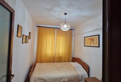 Apartament cu 3 camere decomandat în Nicolae Bălcescu - 2