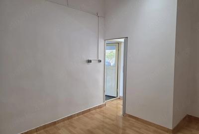 Spațiu comercial, de 63 mp, în Leordeni