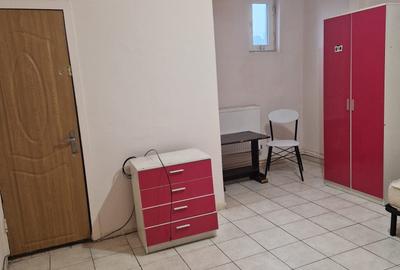 Garsonieră decomandată în Exterior Vest