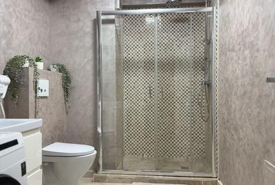 Apartament cu 3 camere decomandat în Palazu Mare - 6