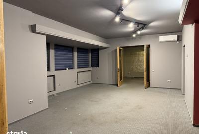 Apartament cu 3 camere în Piața Centrală - 12
