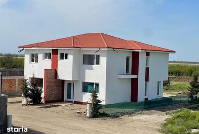 Casă cu 4 camere cu Teren 245 Mp în Central