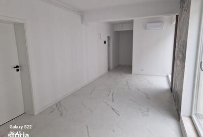 Apartament cu 3 camere în Central - 5