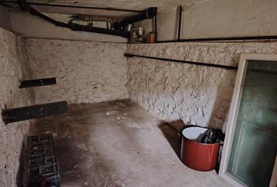 Duplex cu 2 camere cu Canalizare în Central - 19
