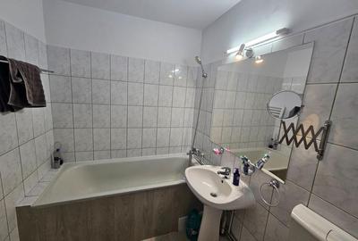 Apartament cu 3 camere decomandat în Central - 4