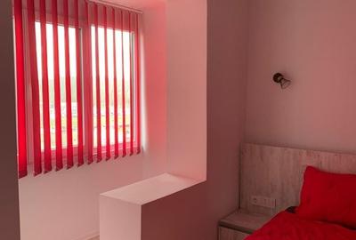 Apartament cu 3 camere semidecomandat în Trivale