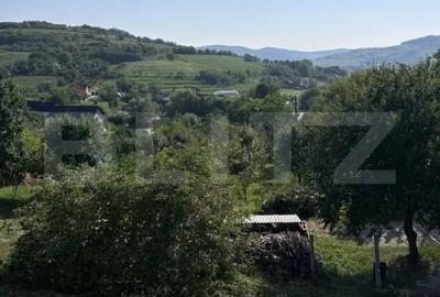 Casă cu 4 camere cu Teren 500 Mp în Gherla
