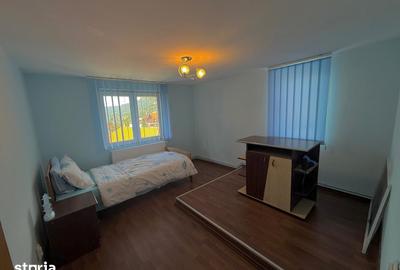 Casă cu 5 camere cu Teren 377 Mp în Zamora - 16