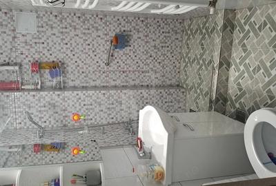 Apartament cu 2 camere decomandat în Sebastian