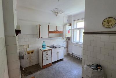 Apartament cu 4 camere decomandat în Sub Arini - 14