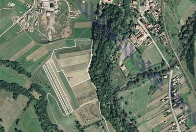Teren de 29713 mp, în Malnaș - 9