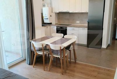 Apartament cu 2 camere decomandat, mobilat în Tractorul