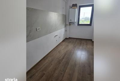 Garsonieră decomandată în Podu Roș