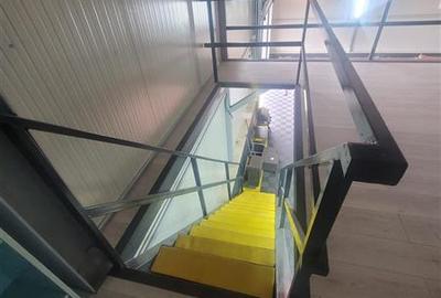 Spațiu industrial, de 161 mp, în Sud