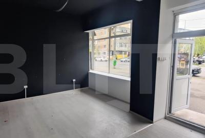 Spațiu comercial, de 40 mp, în Micro 12