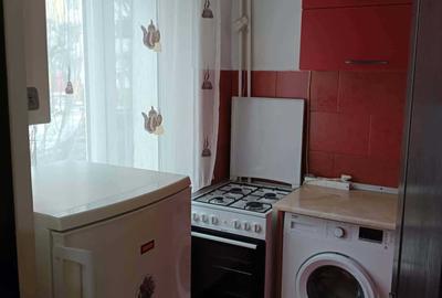Garsonieră decomandată în Precista - 7