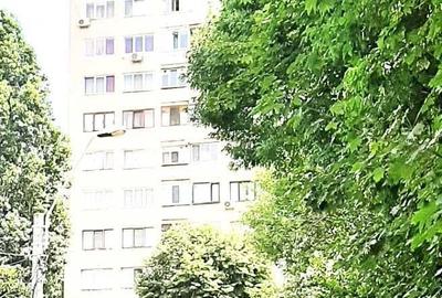 Apartament cu 3 camere în Eroii Revoluției