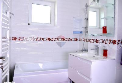 Apartament cu 2 camere în Cetate