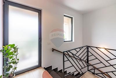 Casă individuală cu 5 camere cu Teren 507 Mp în Vest - 19