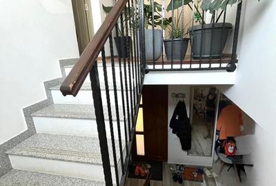 Casă cu 3 camere în Central - 1