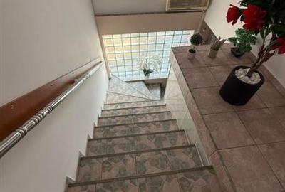 Apartament cu 7 camere decomandat în Aviației - 8