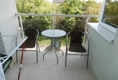 Apartament cu 3 camere decomandat, mobilat în UTA