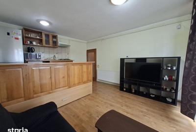 Apartament cu 2 camere decomandat în Ștrand