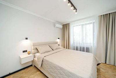 Apartament cu 2 camere decomandat în Aviației