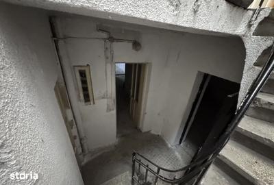 Casă cu 8 camere cu Teren 150 Mp în Cișmigiu - 10