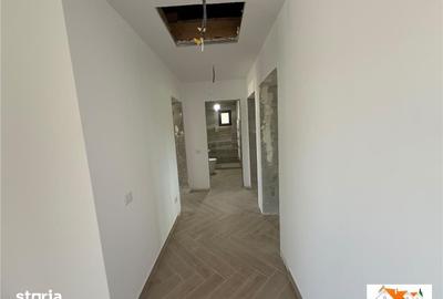 Casă cu 4 camere cu Teren 500 Mp în Ighiu