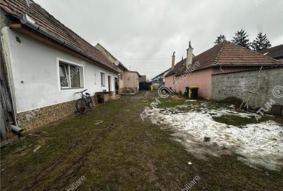 Casă individuală cu 4 camere cu Canalizare în Cristian - 2