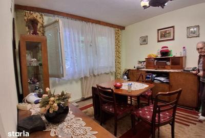 Apartament cu 3 camere în Podu Roș - 7