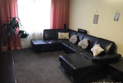 Apartament cu 3 camere decomandat în Băneasa