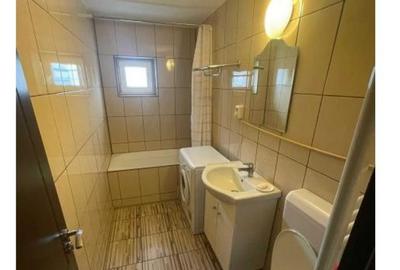 Apartament cu 3 camere decomandat în Calea Călărașilor - 3