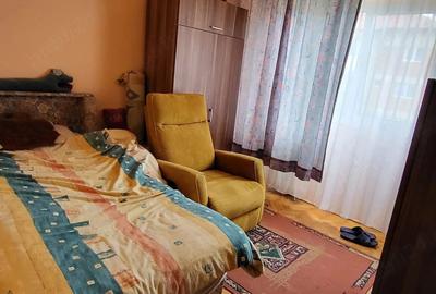 Apartament cu 3 camere decomandat în Aradului - 1
