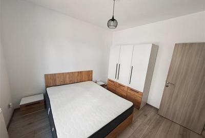 Apartament cu 3 camere decomandat, mobilat în Drumul Taberei - 13