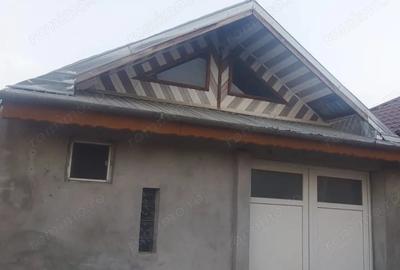Casă cu 3 camere cu Teren 340 Mp în Central