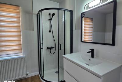 Casă cu 3 camere cu Canalizare în Brănești - 2