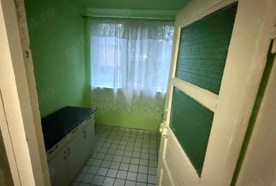 Apartament cu 3 camere decomandat în Dacia - 2